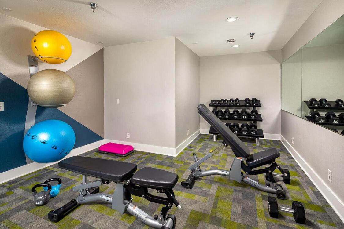 Huge Oceanside Private 2Br Apartment-Pool-Gym-Spa المظهر الخارجي الصورة